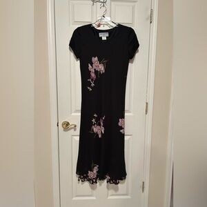 Jessica Howard Black Dress with Pink Floral Design Petite